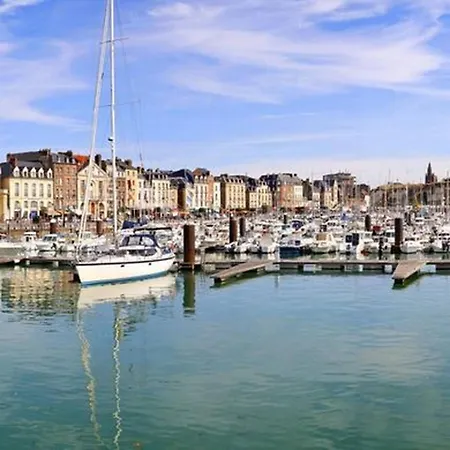 La Paillote Dieppoise Vue Port Exceptionnelle 2 A 4 Pers Dieppe